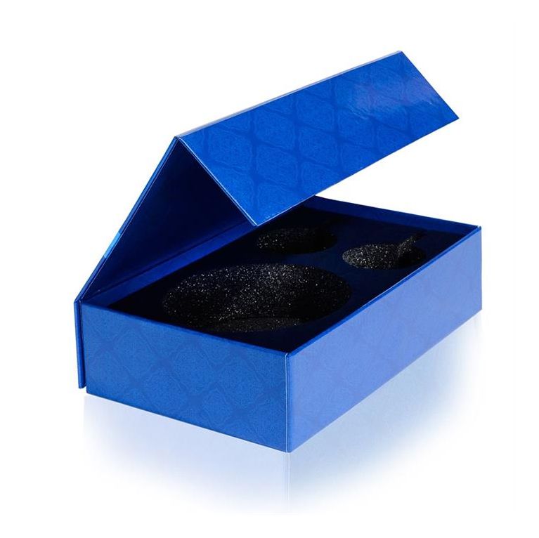 Presentation Box with Magnetic Cover